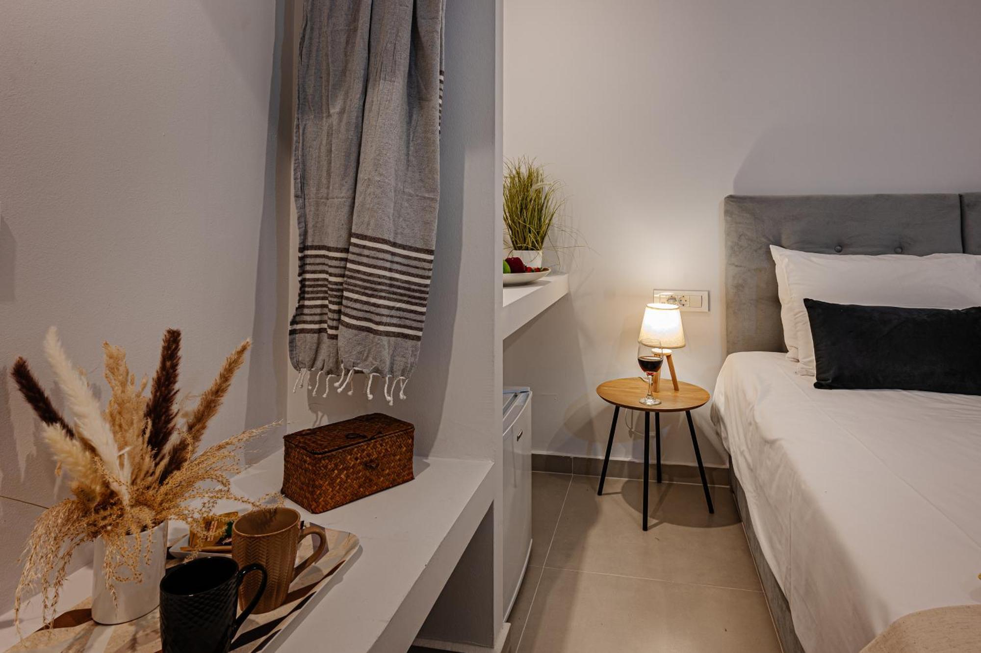 Amina Apartments Закінф Екстер'єр фото